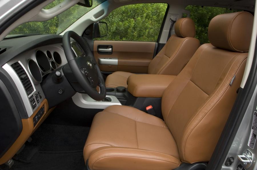  Toyota Sequoia 2007 года  (фото 64 из 66)